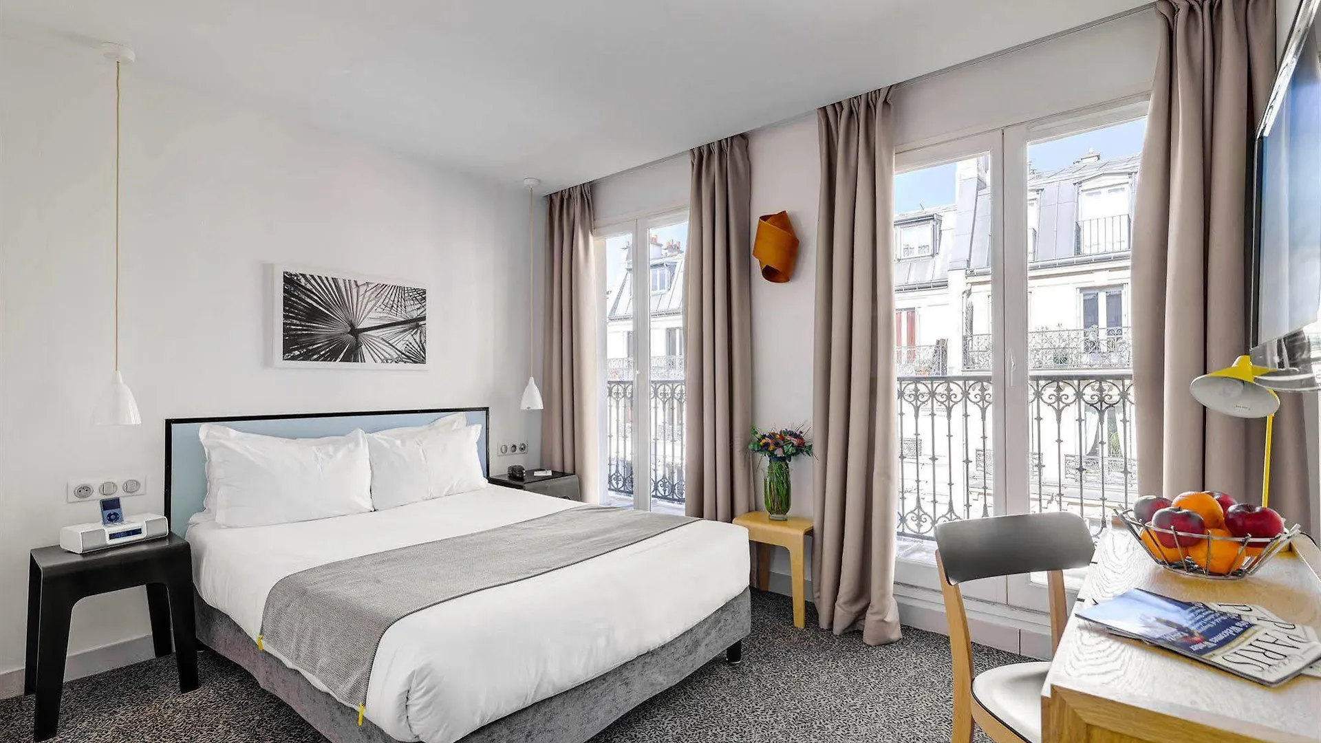 Palm - Astotel Hotel Paris
